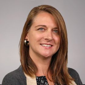 Kelly_McCabe_400px_gray